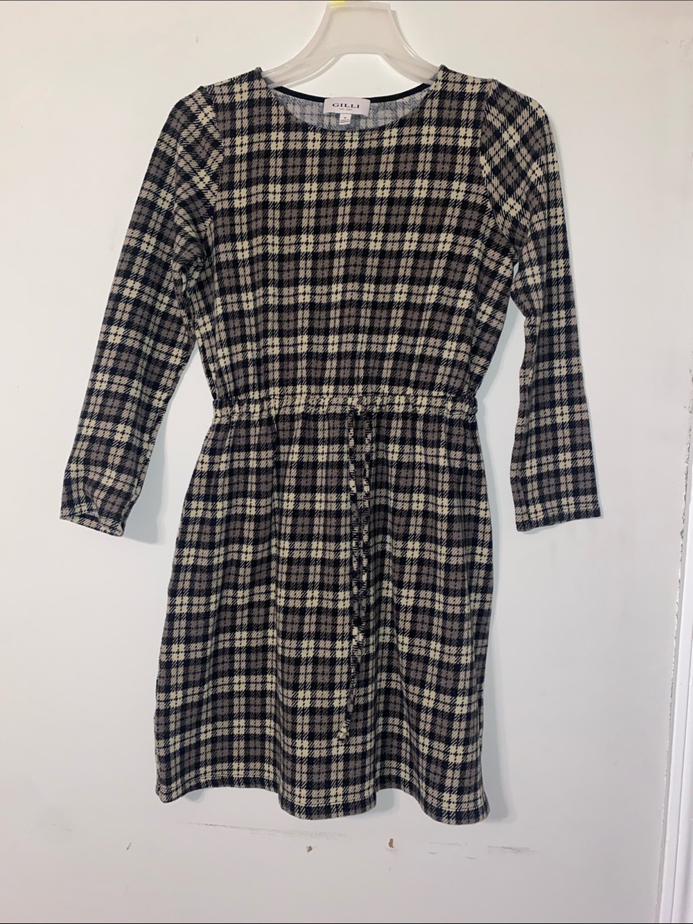Gilli Black and Cream Plaid Long-Sleeve Drawstring Waist Dress